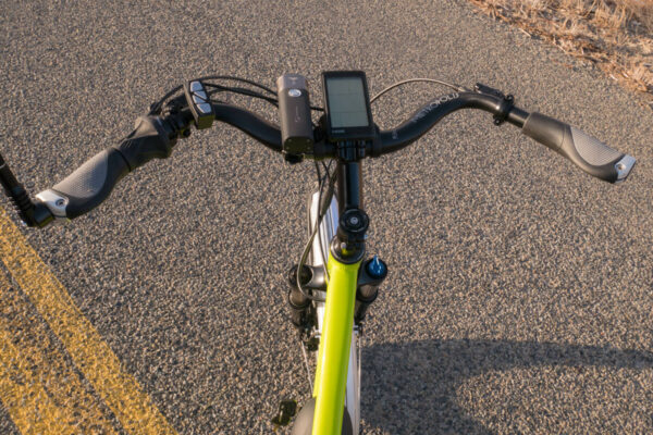Rocky Mountain Commuter Handlebars and Display