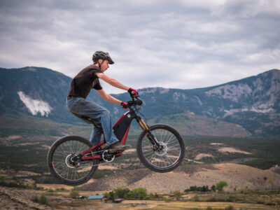 The Optibike R15C has robust offroad suspension to soak up bumps The Optibike R15C has robust offroad suspension to soak up bumps