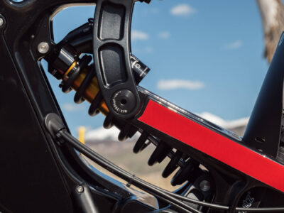 R15C-gloss-black-red-rear-suspension R15C gloss black red rear suspension