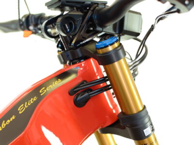 r22-orange-dual-crown-fork Dual crown front fork for great offroad and downhill handling